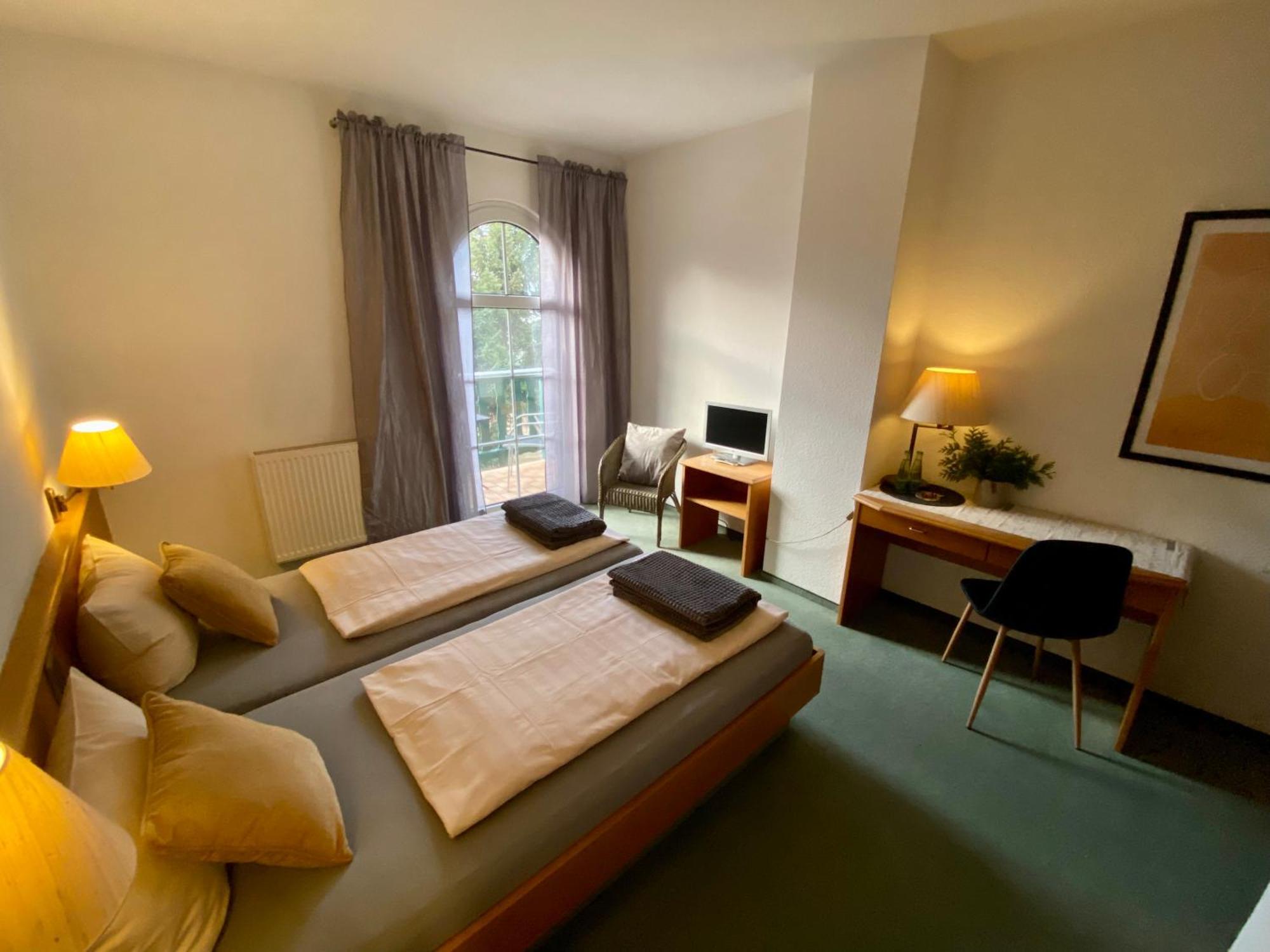 Hotel Vanilla Hof Naumburg  Esterno foto
