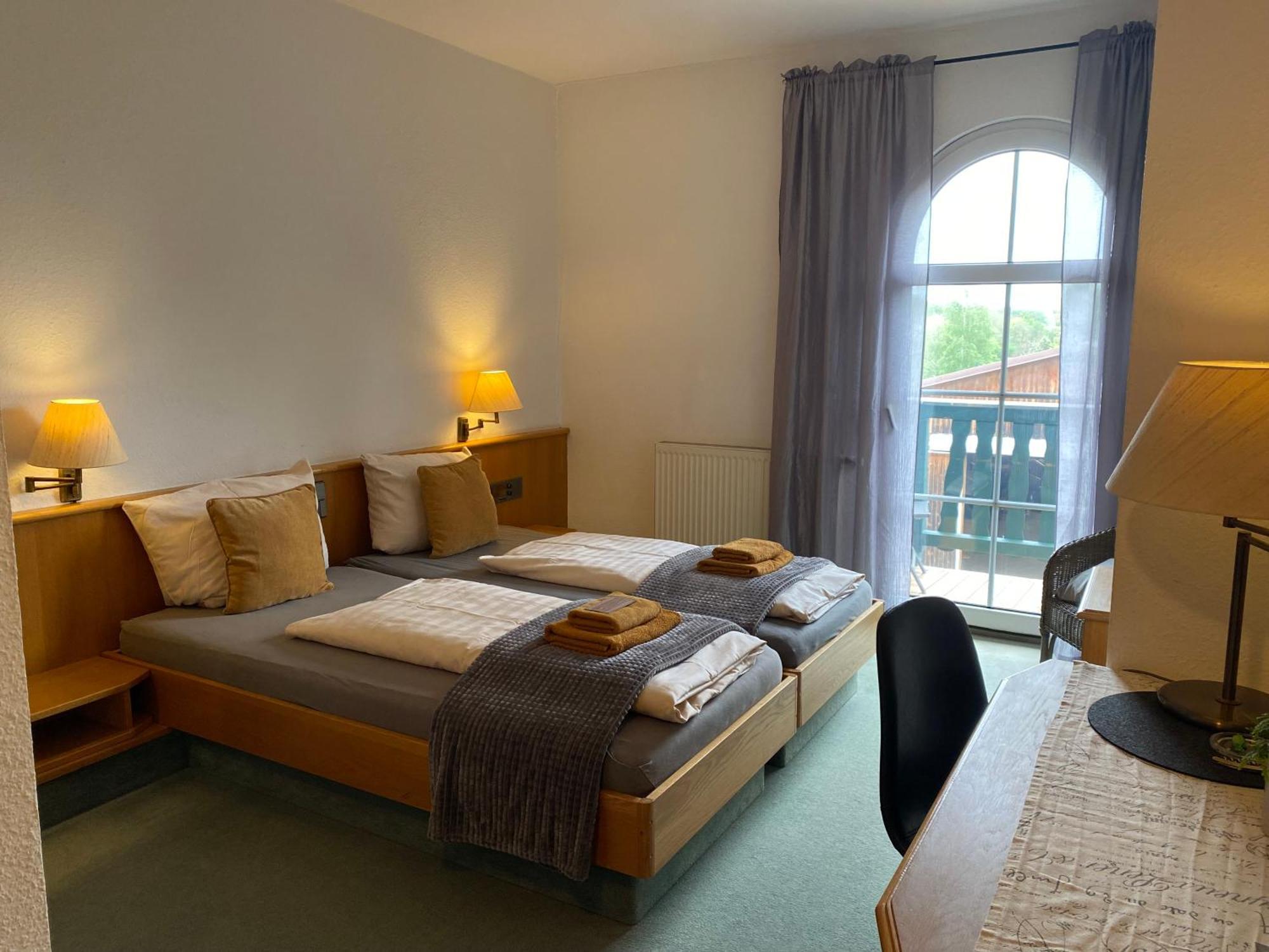 Hotel Vanilla Hof Naumburg  Esterno foto